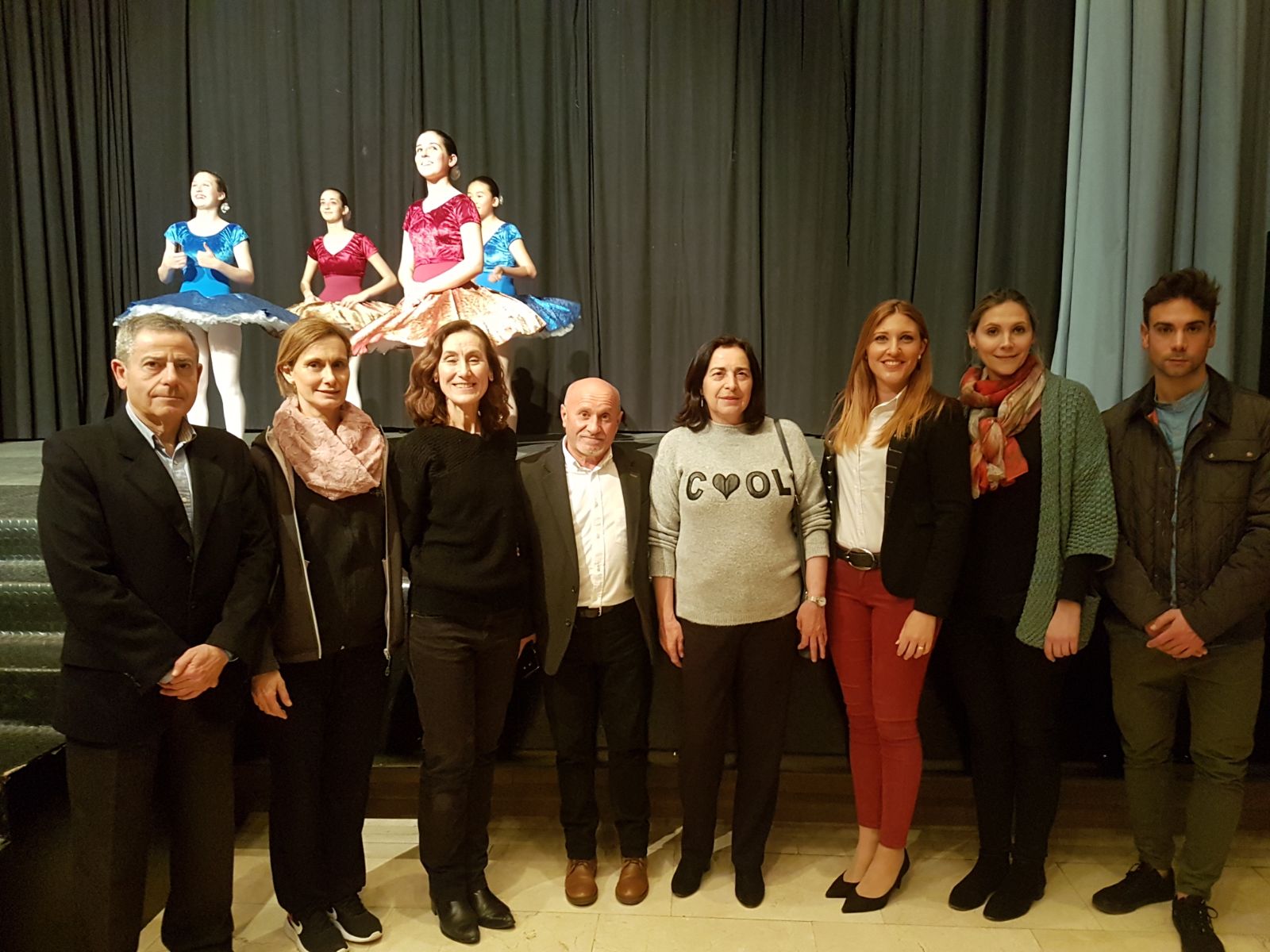 La Escuela de Danza de Torrent recauda 1.200 € a beneficio de la Escoleta Casa de la Caridad