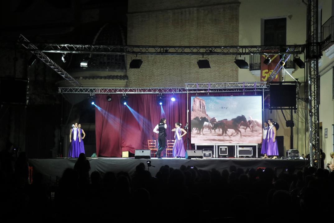 Raúl Ogalla fa vibrar la plaça de la Llibertat