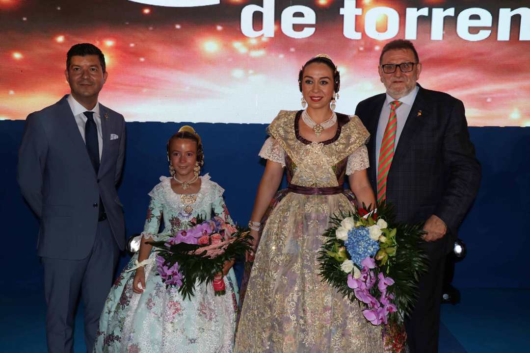 Carmen Raga i Ortí i Leyre Gallego i Ruiz, falleres majors de Torrent 2019
