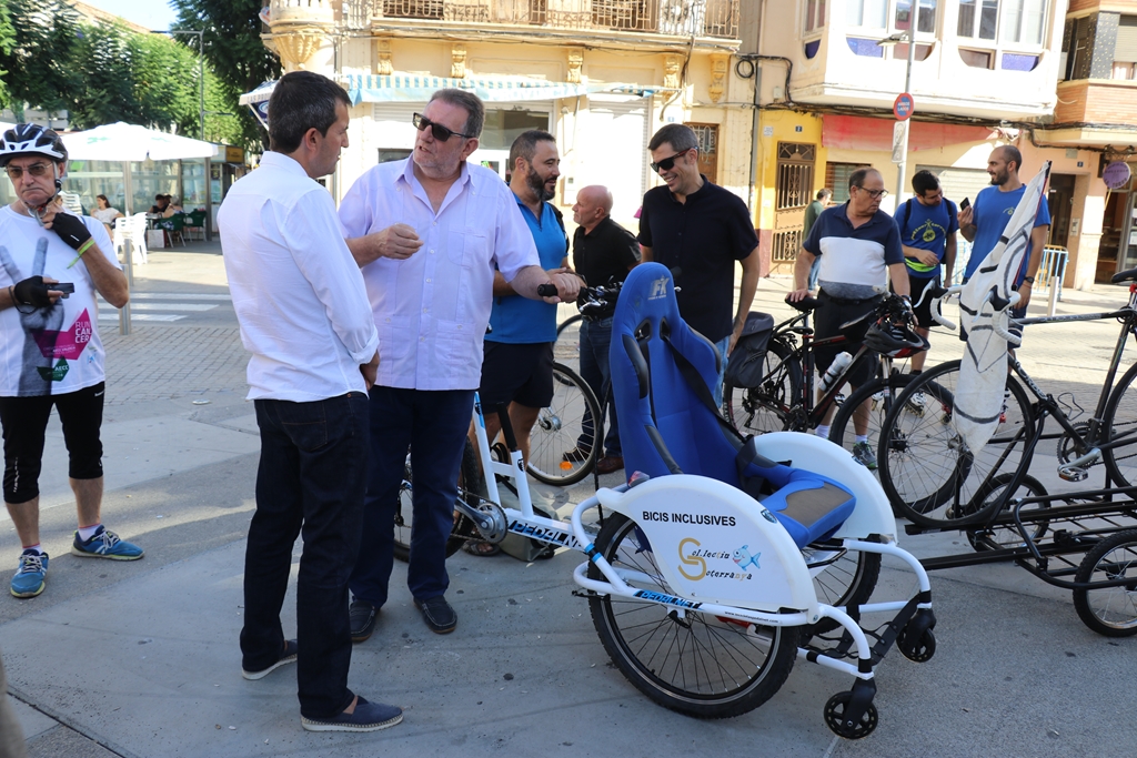 Torrent presenta un modelo de bicicleta inclusiva