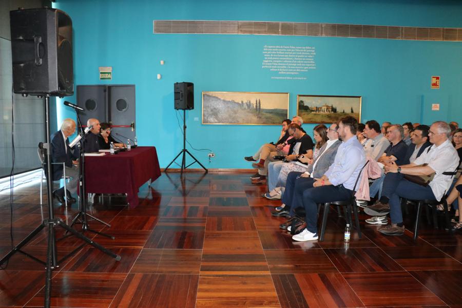 Torrent presenta la biografía de Genaro Palau