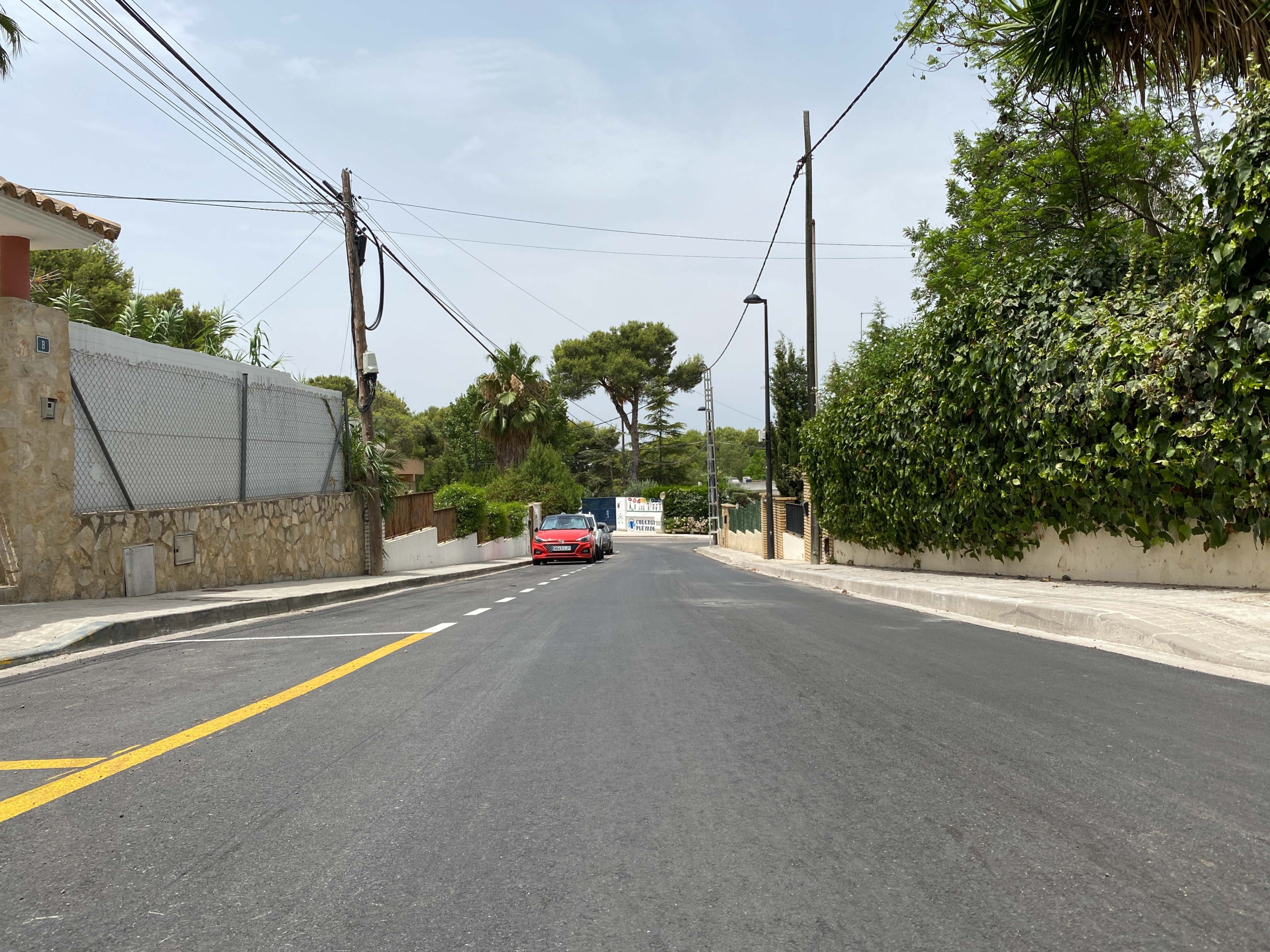L’Ajuntament millora l’asfaltat del carrer de Santa Rosa de Lima